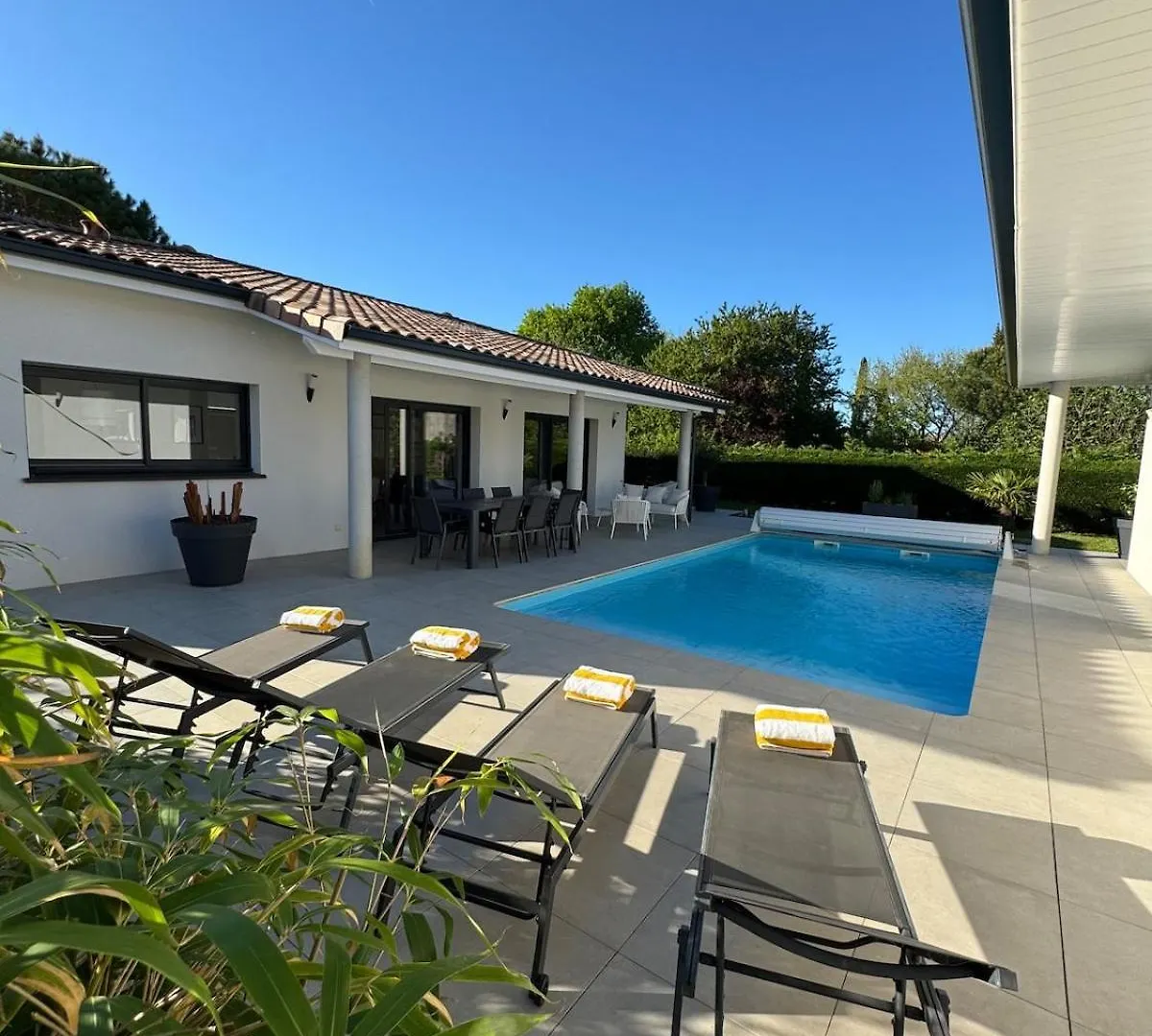 Villa Haut De Gamme מונטובן